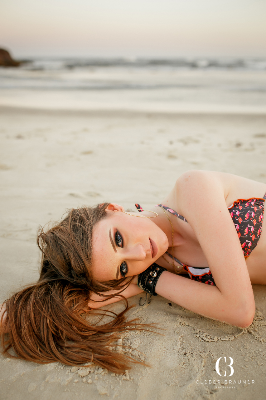 Ensaio 15 anos realizado na praia de Torres - Rs, com o fotógrafo de casamentos Cleber Brauner, book fotográfico