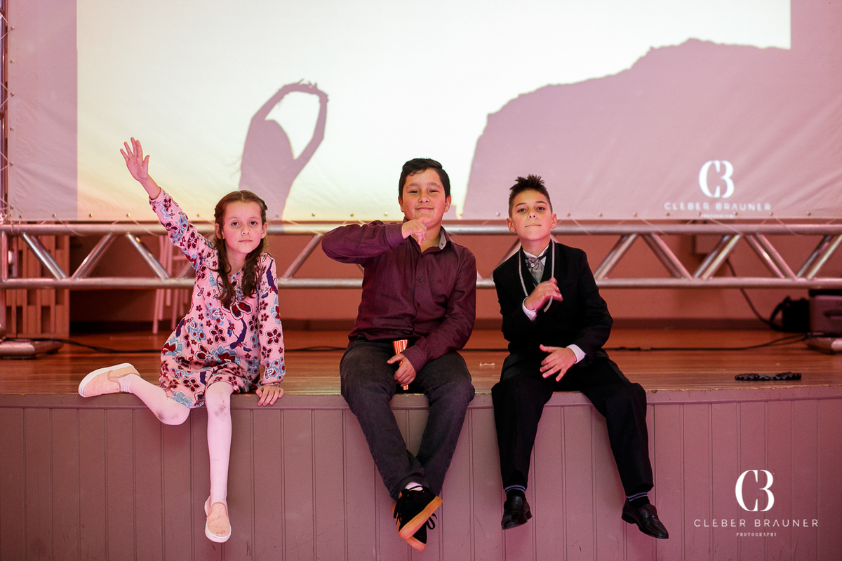 Festa de 15 anos Emilli, realizada em Garibaldi - Rs,linda debutante, Festa na Familia Giovanaz, São de Beleza da Elaine,fotografo Cleber Brauner