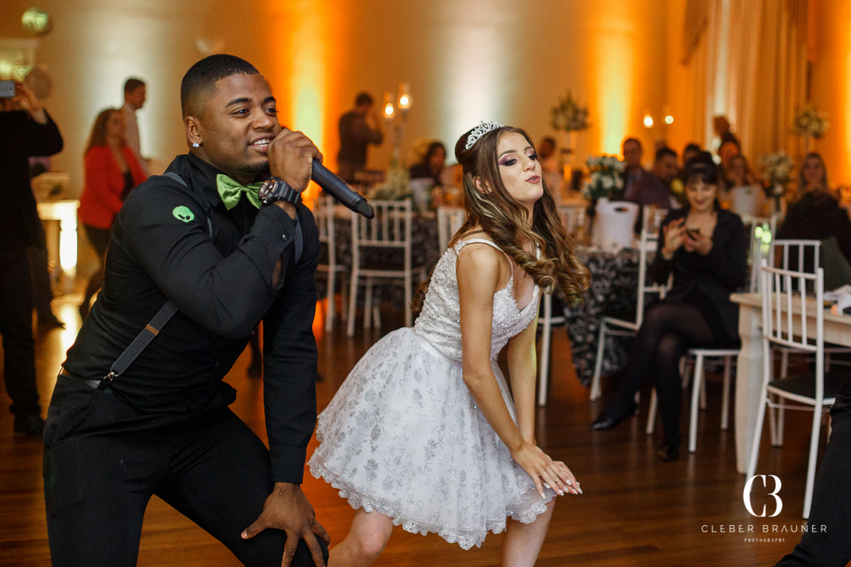 Festa de 15 anos Emilli, linda debutante, Familia Giovanaz, fotografo Cleber Brauner