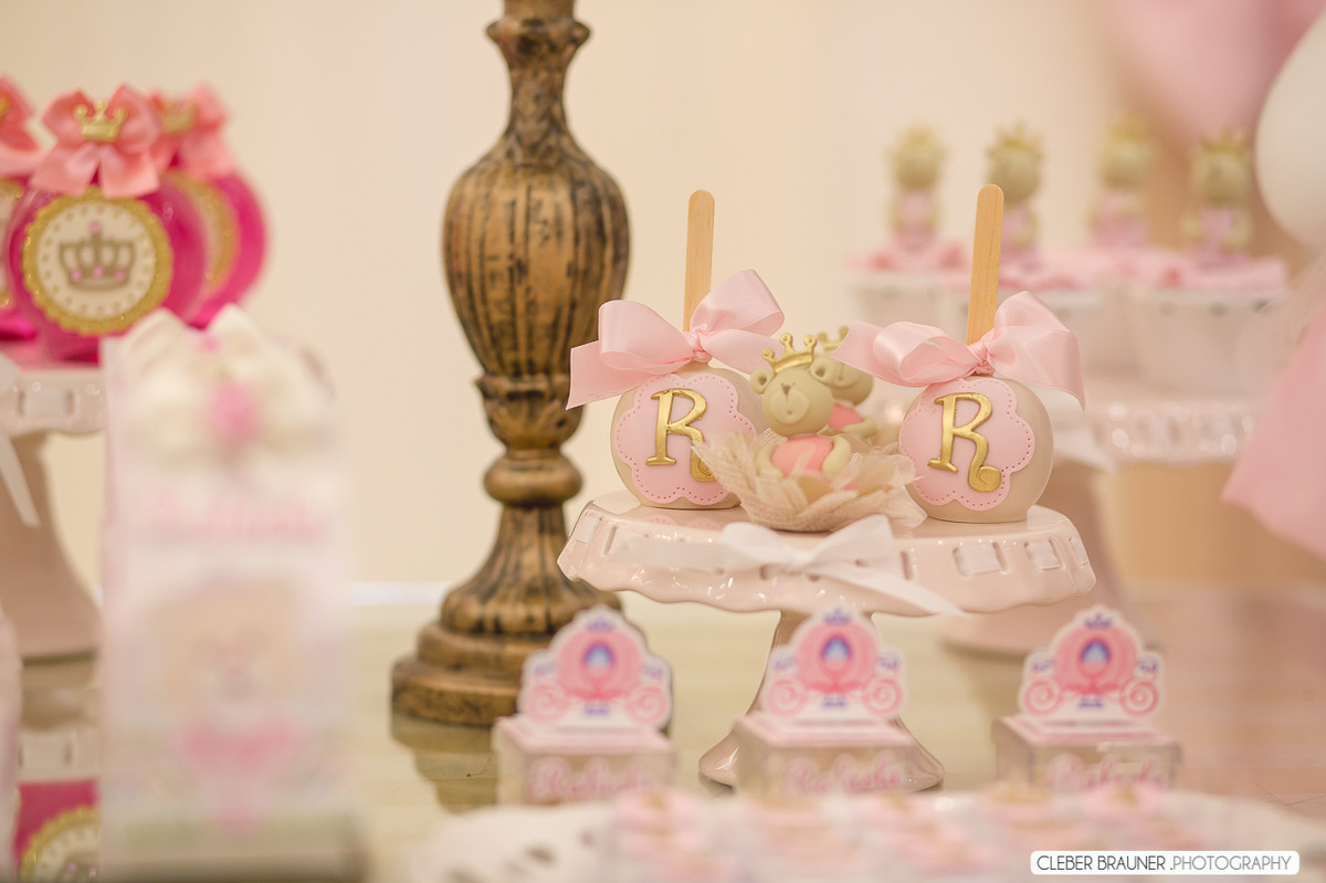 aniversário infantil da querida Rafaela, a fotos foram feitas no salão richesky pelo fotografo de porto alegre Cleber Brauner