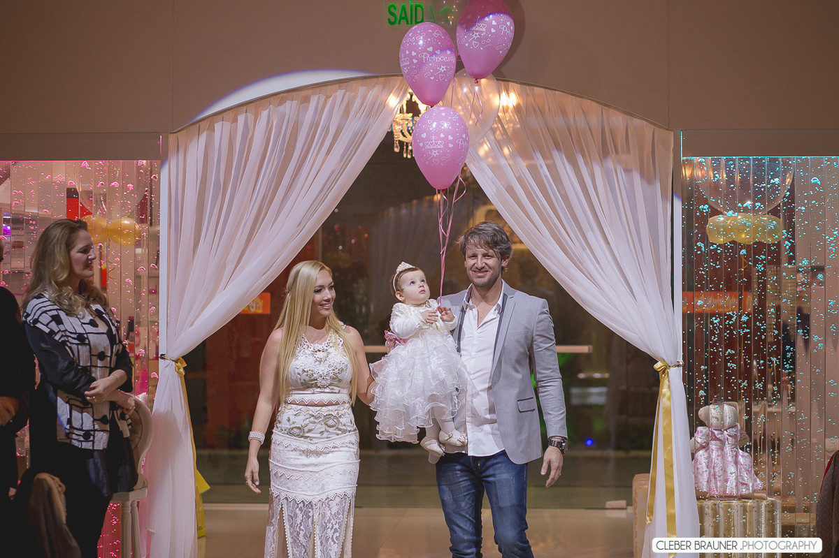 aniversário infantil da querida Rafaela, a fotos foram feitas no salão richesky pelo fotografo de porto alegre Cleber Brauner