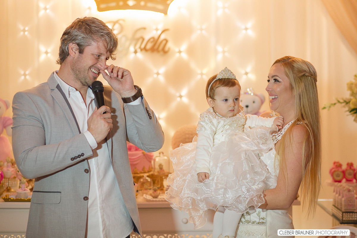 aniversário infantil da querida Rafaela, a fotos foram feitas no salão richesky pelo fotografo de porto alegre Cleber Brauner