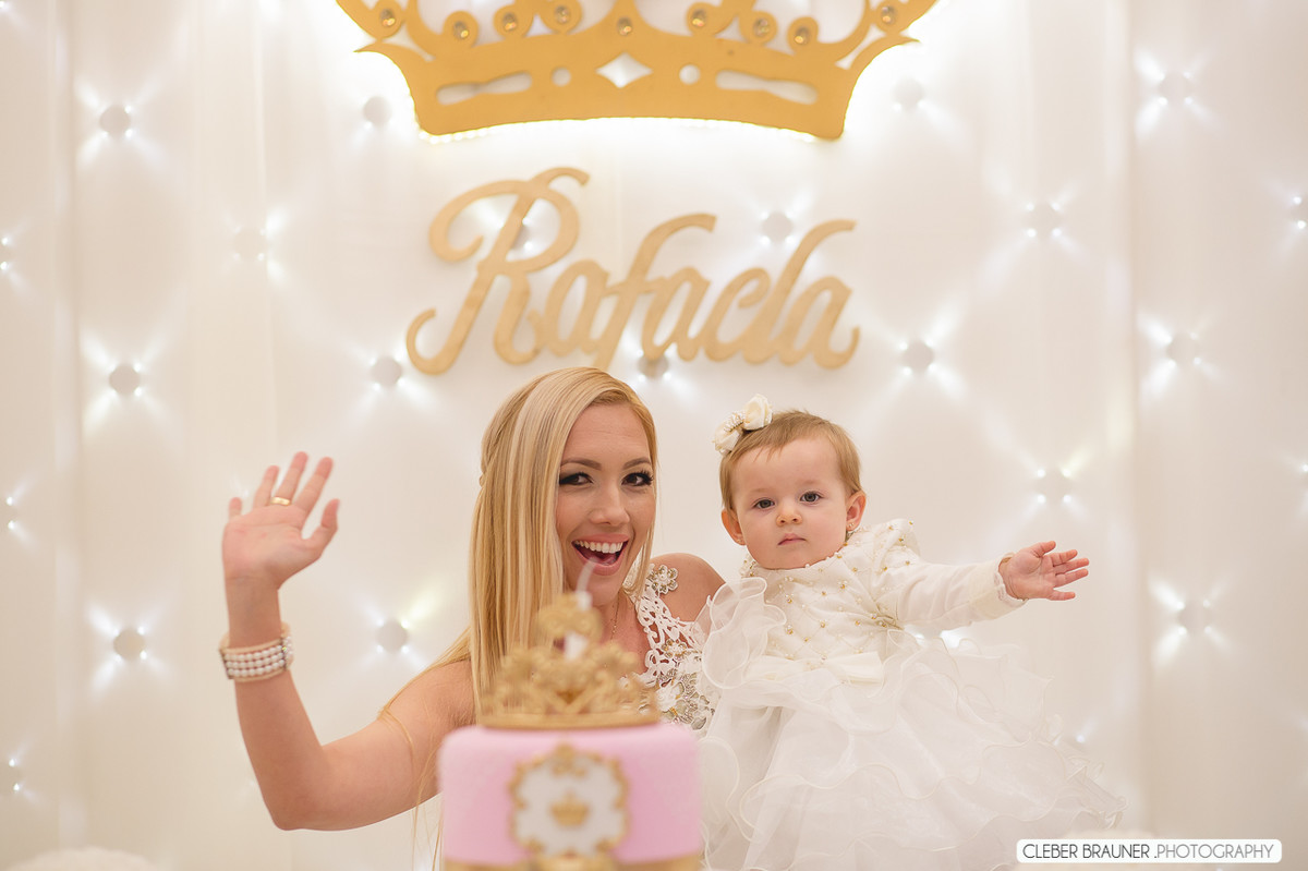 aniversário infantil da querida Rafaela, a fotos foram feitas no salão richesky pelo fotografo de porto alegre Cleber Brauner