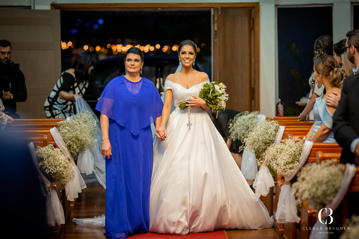 Casamento fotografado pelo fotógrafo Cleber Brauner, na cidade de Bento Gonçalves. Cerimonia realizada na Igreja São Bento e a recepção no Clube São Bento, cidade de Bento Gonçalves, Rio Grande do Sul