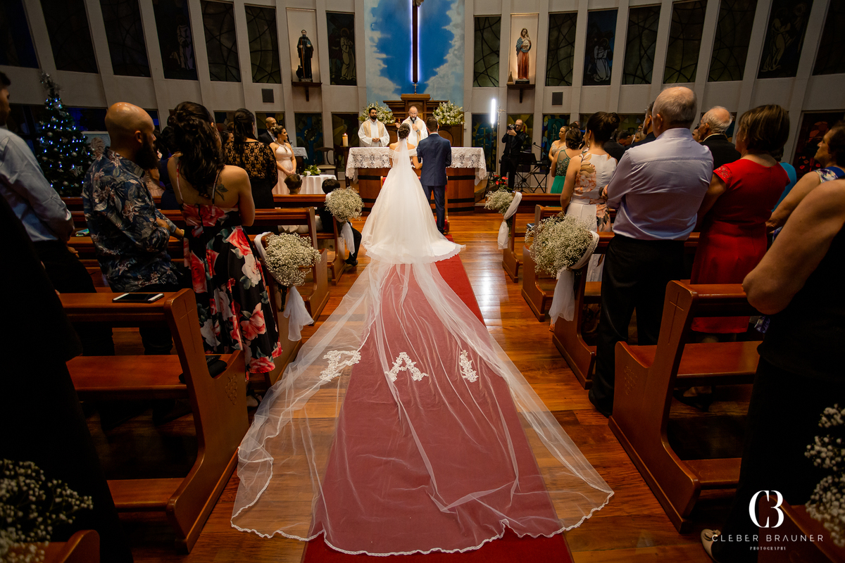 Casamento fotografado pelo fotógrafo Cleber Brauner, na cidade de Bento Gonçalves. Cerimonia realizada na Igreja São Bento e a recepção no Clube São Bento, cidade de Bento Gonçalves, Rio Grande do Sul