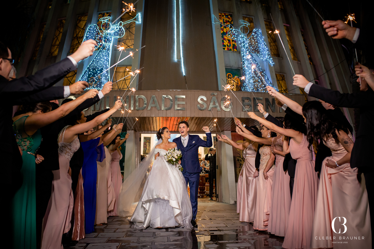 Casamento fotografado pelo fotógrafo Cleber Brauner, na cidade de Bento Gonçalves. Cerimonia realizada na Igreja São Bento e a recepção no Clube São Bento, cidade de Bento Gonçalves, Rio Grande do Sul