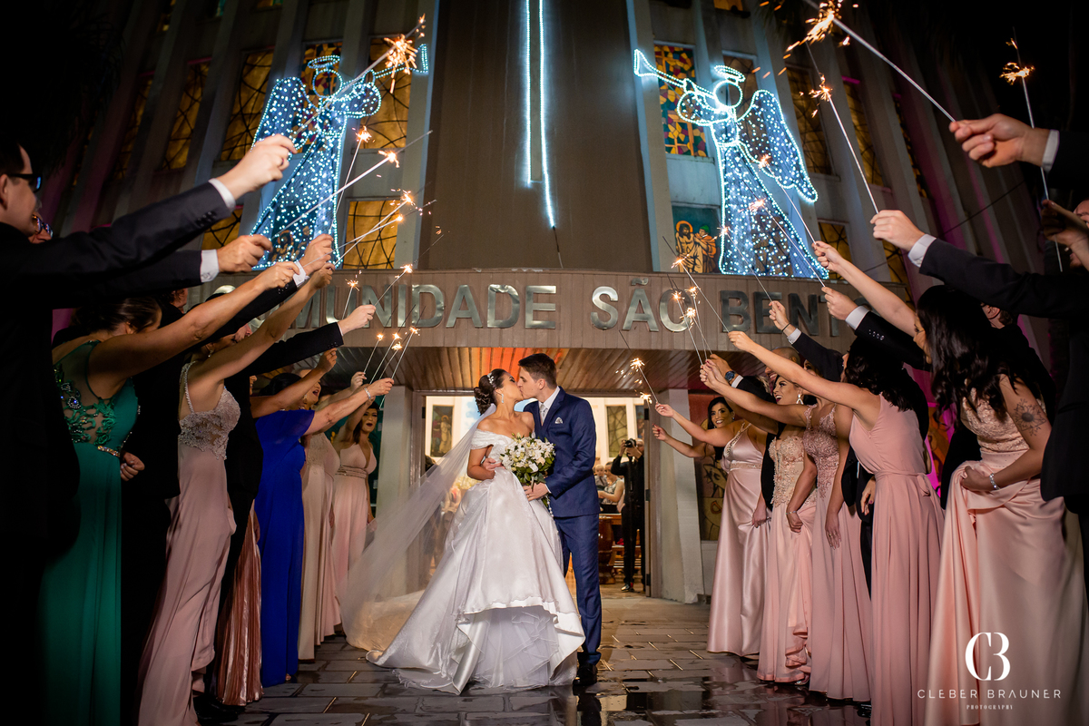 Casamento fotografado pelo fotógrafo Cleber Brauner, na cidade de Bento Gonçalves. Cerimonia realizada na Igreja São Bento e a recepção no Clube São Bento, cidade de Bento Gonçalves, Rio Grande do Sul