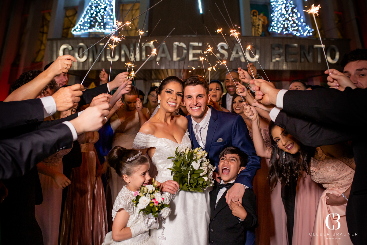 Casamento fotografado pelo fotógrafo Cleber Brauner, na cidade de Bento Gonçalves. Cerimonia realizada na Igreja São Bento e a recepção no Clube São Bento, cidade de Bento Gonçalves, Rio Grande do Sul