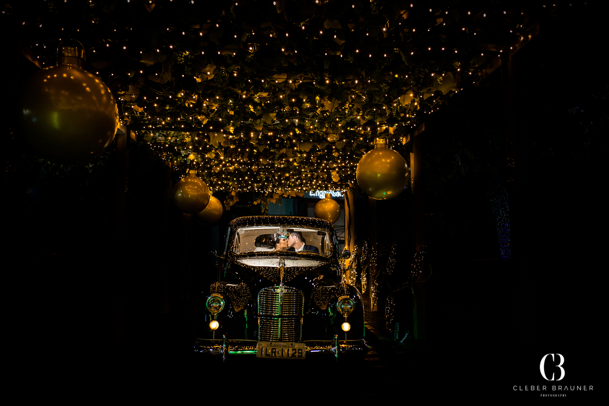 Casamento fotografado pelo fotógrafo Cleber Brauner, na cidade de Bento Gonçalves. Cerimonia realizada na Igreja São Bento e a recepção no Clube São Bento, cidade de Bento Gonçalves, Rio Grande do Sul