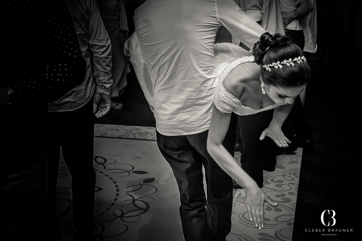 Casamento fotografado pelo fotógrafo Cleber Brauner, na cidade de Bento Gonçalves. Cerimonia realizada na Igreja São Bento e a recepção no Clube São Bento, cidade de Bento Gonçalves, Rio Grande do Sul