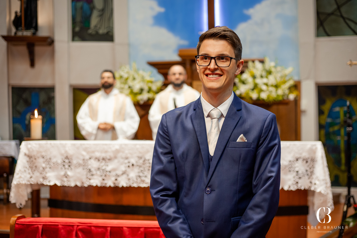 Casamento fotografado pelo fotógrafo Cleber Brauner, na cidade de Bento Gonçalves. Cerimonia realizada na Igreja São Bento e a recepção no Clube São Bento, cidade de Bento Gonçalves, Rio Grande do Sul
