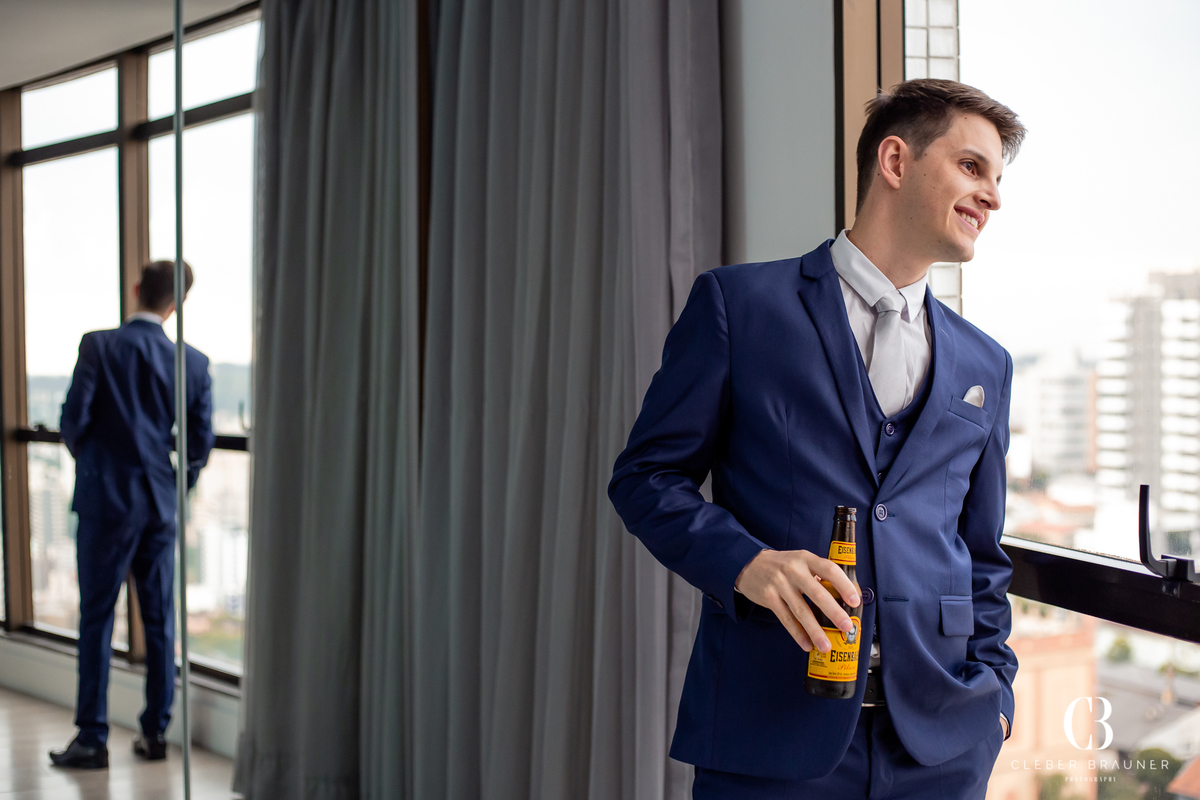 Casamento fotografado pelo fotógrafo Cleber Brauner, na cidade de Bento Gonçalves. Cerimonia realizada na Igreja São Bento e a recepção no Clube São Bento, cidade de Bento Gonçalves, Rio Grande do Sul