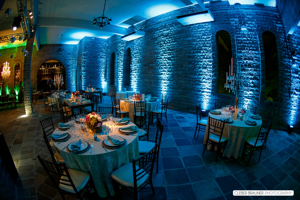 Lindo casamento fotografado na VinicolaCave de Pedra, em Bento Gonçalves na Serra Gaucha, pelo fotógrafo de casamento de Garibaldi Cleber Brauner.