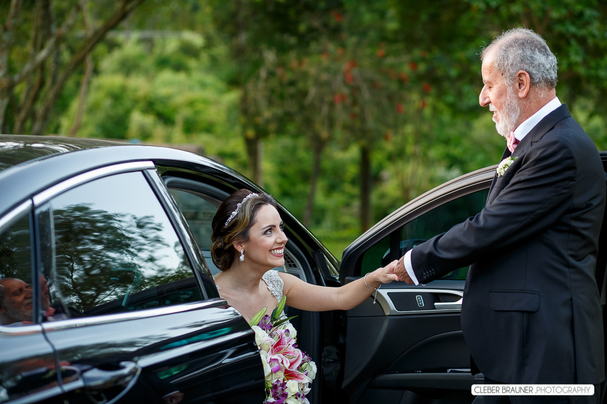 Lindo casamento fotografado na VinicolaCave de Pedra, em Bento Gonçalves na Serra Gaucha, pelo fotógrafo de casamento de Garibaldi Cleber Brauner.