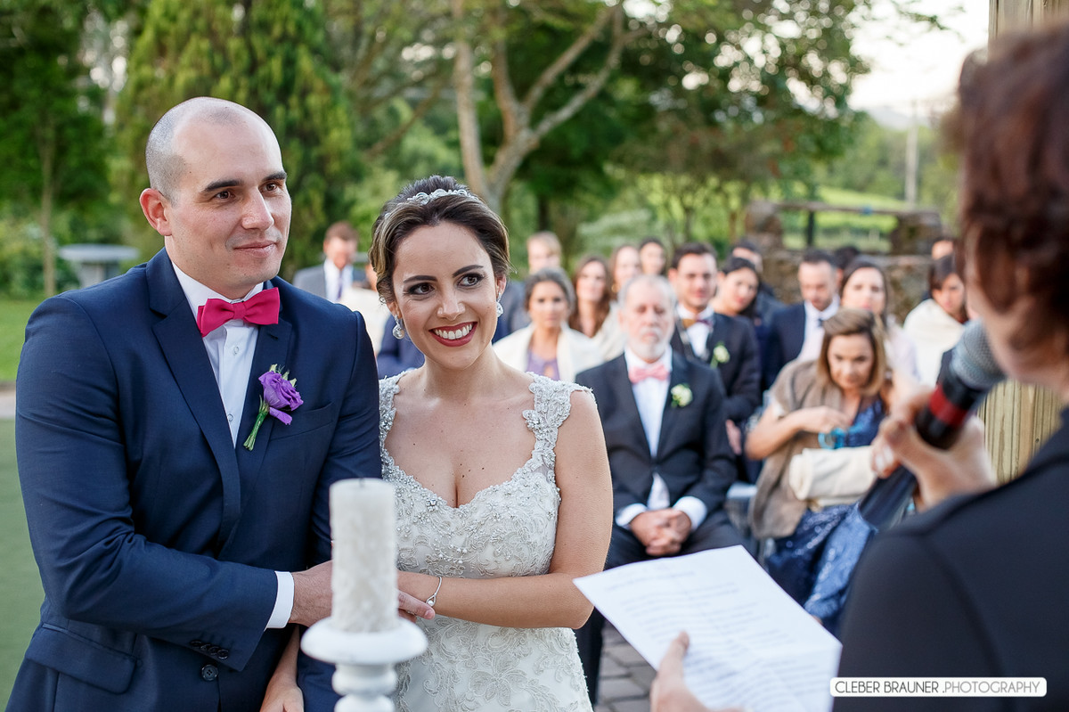 Lindo casamento fotografado na VinicolaCave de Pedra, em Bento Gonçalves na Serra Gaucha, pelo fotógrafo de casamento de Garibaldi Cleber Brauner.