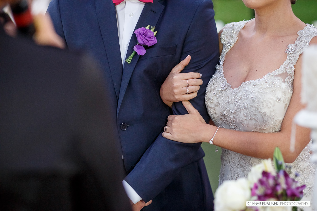 Lindo casamento fotografado na VinicolaCave de Pedra, em Bento Gonçalves na Serra Gaucha, pelo fotógrafo de casamento de Garibaldi Cleber Brauner.