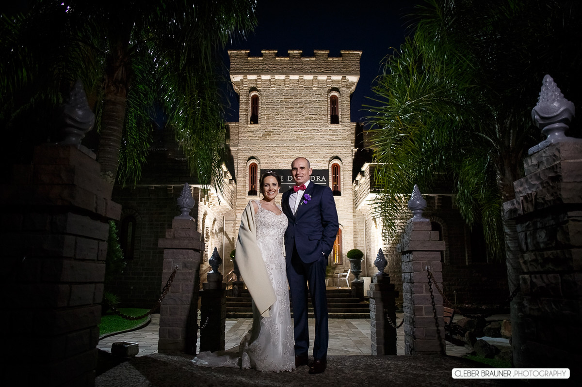 Lindo casamento fotografado na VinicolaCave de Pedra, em Bento Gonçalves na Serra Gaucha, pelo fotógrafo de casamento de Garibaldi Cleber Brauner.