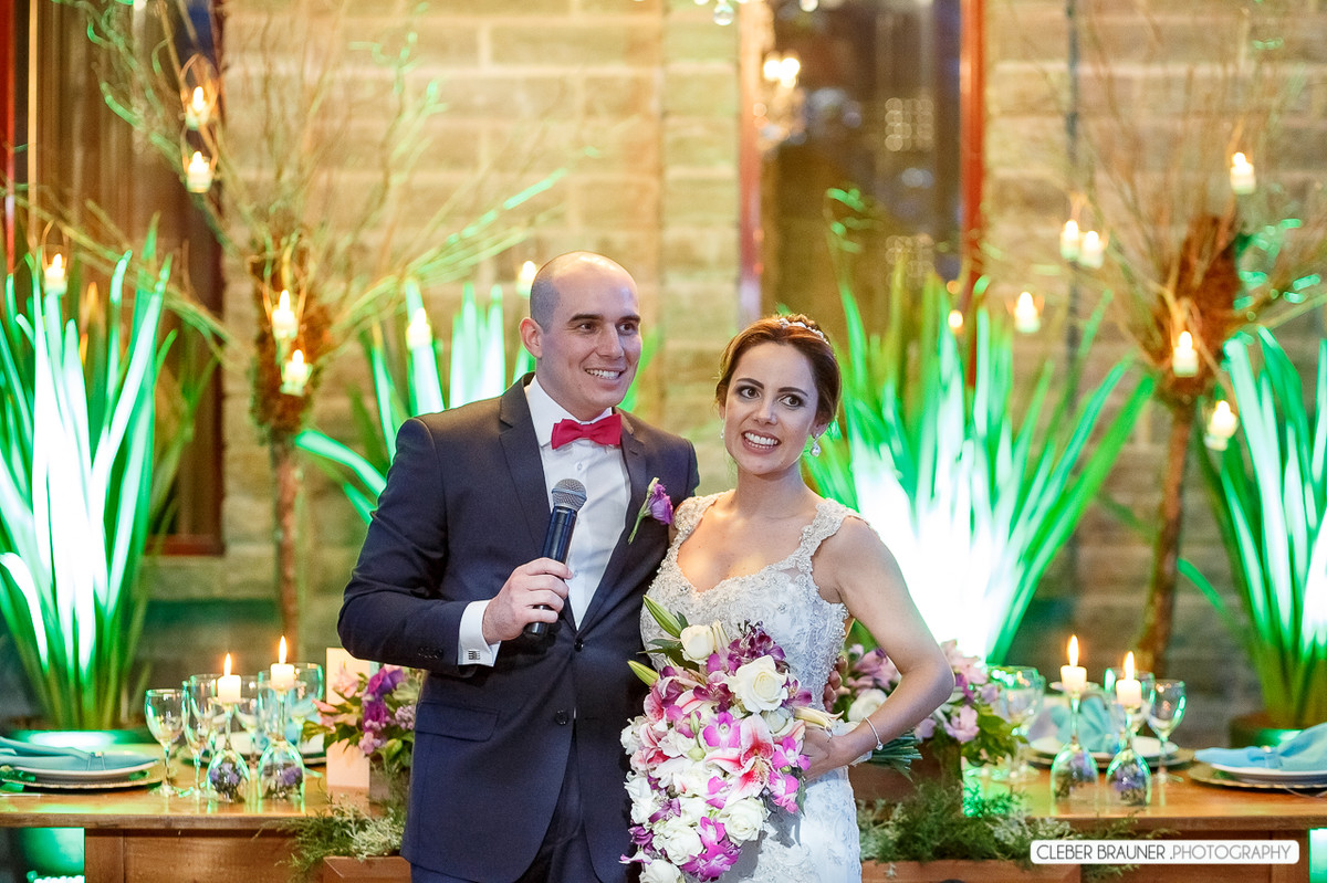 Lindo casamento fotografado na VinicolaCave de Pedra, em Bento Gonçalves na Serra Gaucha, pelo fotógrafo de casamento de Garibaldi Cleber Brauner.