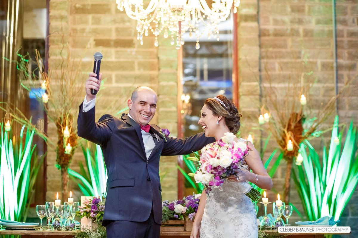 Lindo casamento fotografado na VinicolaCave de Pedra, em Bento Gonçalves na Serra Gaucha, pelo fotógrafo de casamento de Garibaldi Cleber Brauner.