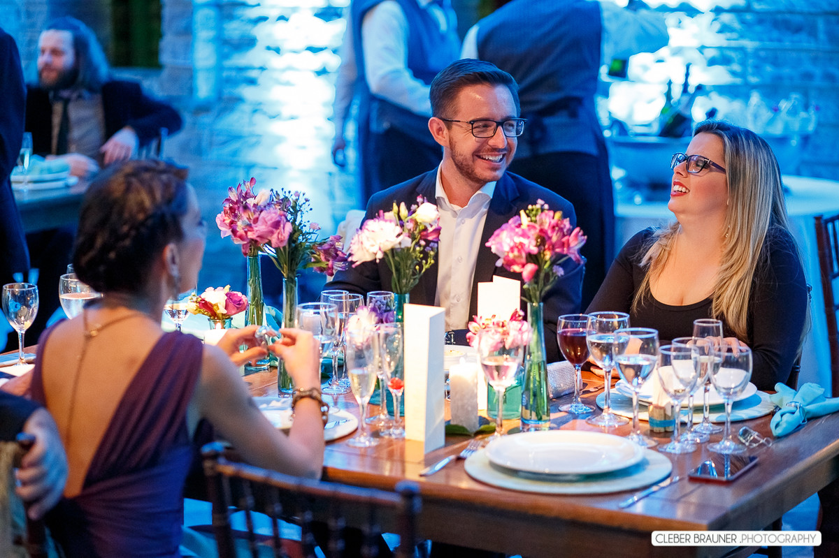 Lindo casamento fotografado na VinicolaCave de Pedra, em Bento Gonçalves na Serra Gaucha, pelo fotógrafo de casamento de Garibaldi Cleber Brauner.