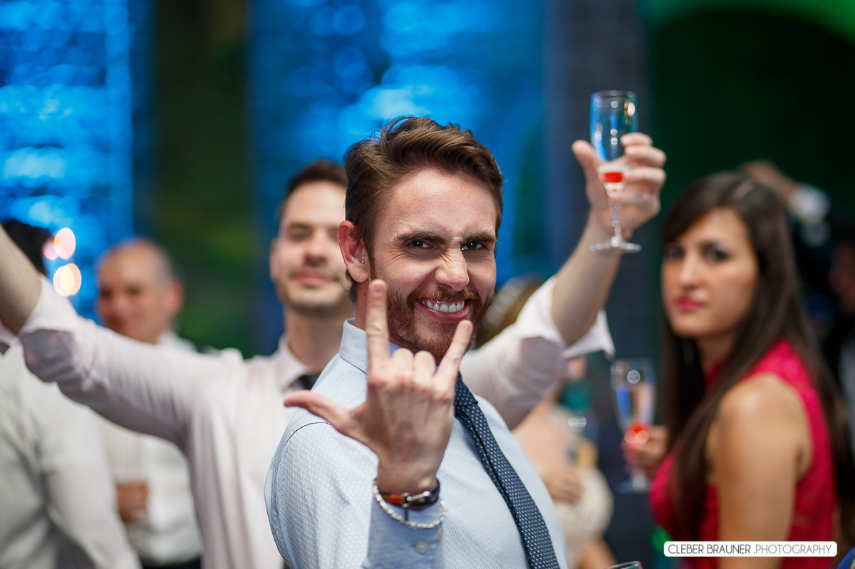 Lindo casamento fotografado na VinicolaCave de Pedra, em Bento Gonçalves na Serra Gaucha, pelo fotógrafo de casamento de Garibaldi Cleber Brauner.