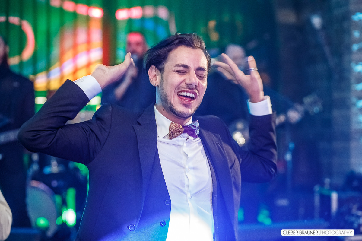 Lindo casamento fotografado na VinicolaCave de Pedra, em Bento Gonçalves na Serra Gaucha, pelo fotógrafo de casamento de Garibaldi Cleber Brauner.