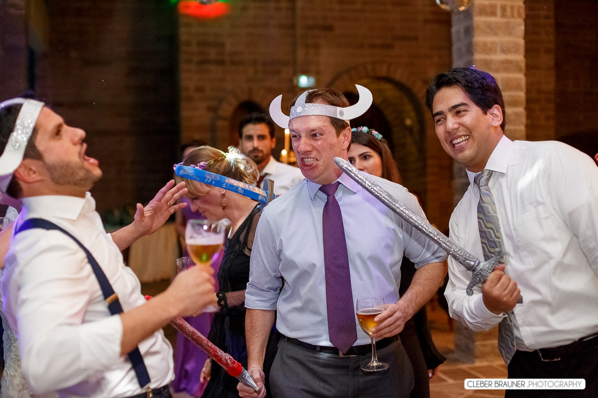 casamento de Garibaldi Cleber Brauner.Lindo casamento fotografado na VinicolaCave de Pedra, em Bento Gonçalves na Serra Gaucha, pelo fotógrafo de casamento de Garibaldi Cleber Brauner.