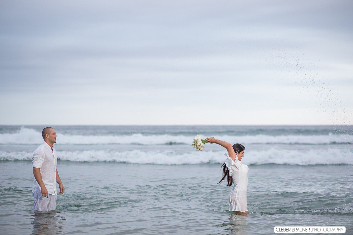 Trash the dress, ensaio fotográfico, ensaio casal, fotografo Porto Alegre, fotografo Bento Gonçalves, fotografo de casamento, Book Fotografico, fotografo canoas, fotografo novo Hamburgo, fotografo gramada, cleber Brauner, casamento, fotos, f