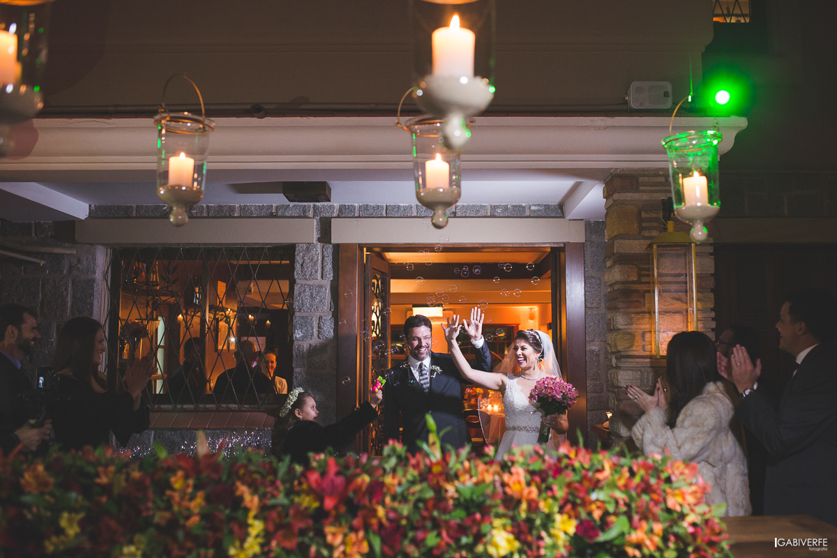 entrada dos noivos na festa