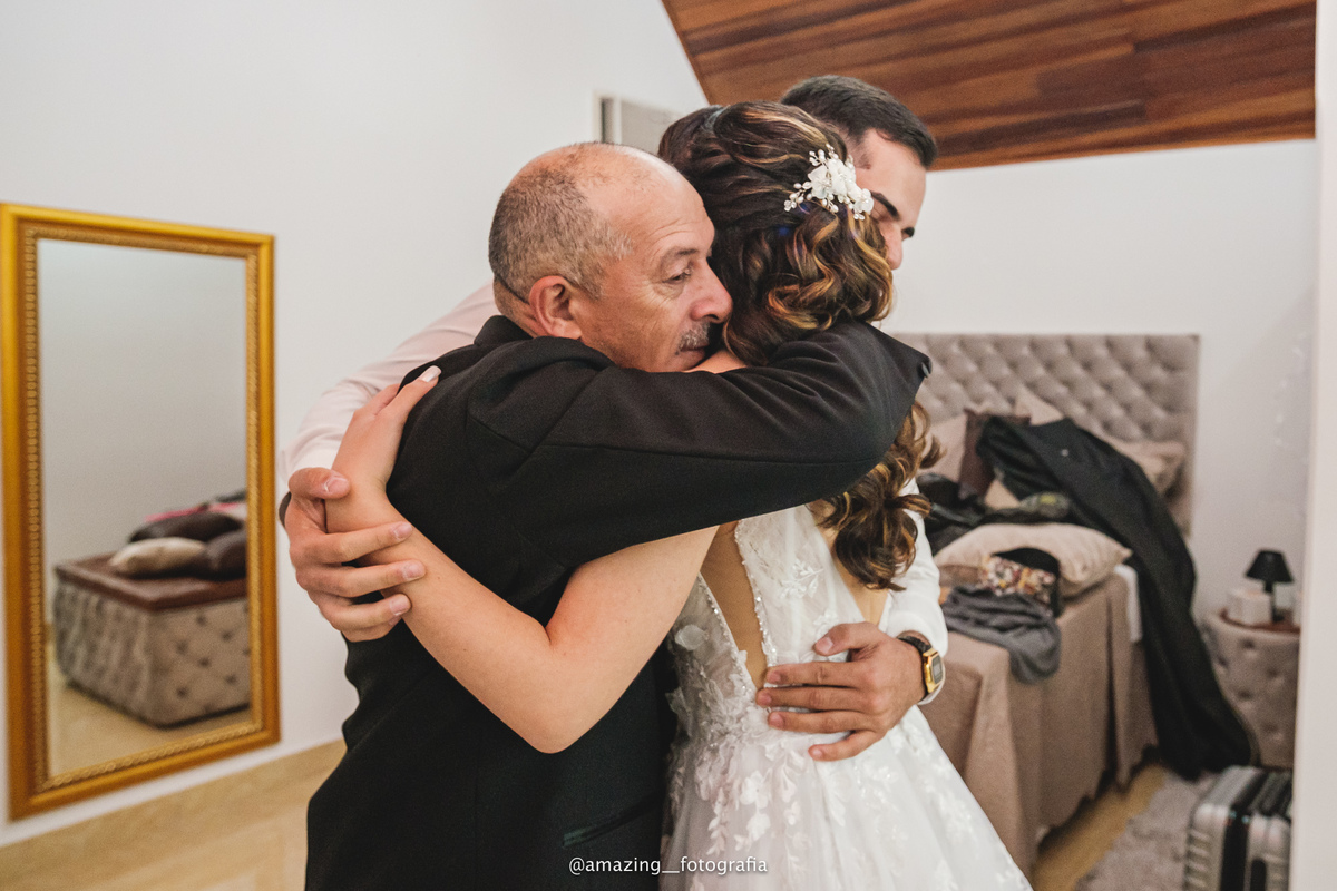Casamento no espaço Sítio Florentino da Giovanna e do Maiko 