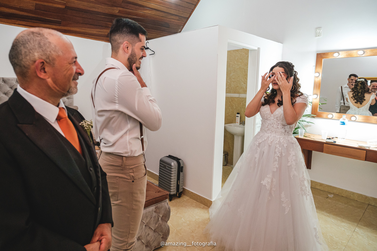 Casamento no espaço Sítio Florentino da Giovanna e do Maiko 