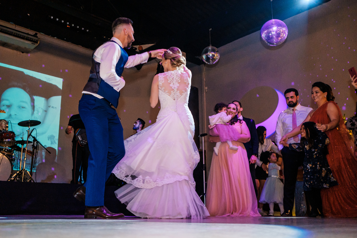 casamento-no-espaco-armazem-de-eventos-da-aline-e-leandro