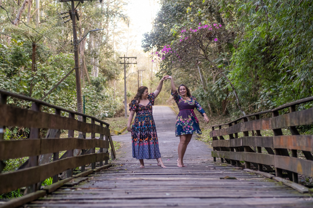 Ensaio Pre Wedding no Parque do Carmo realizado na Festa das Cerejeiras da Tamara e da Lorena