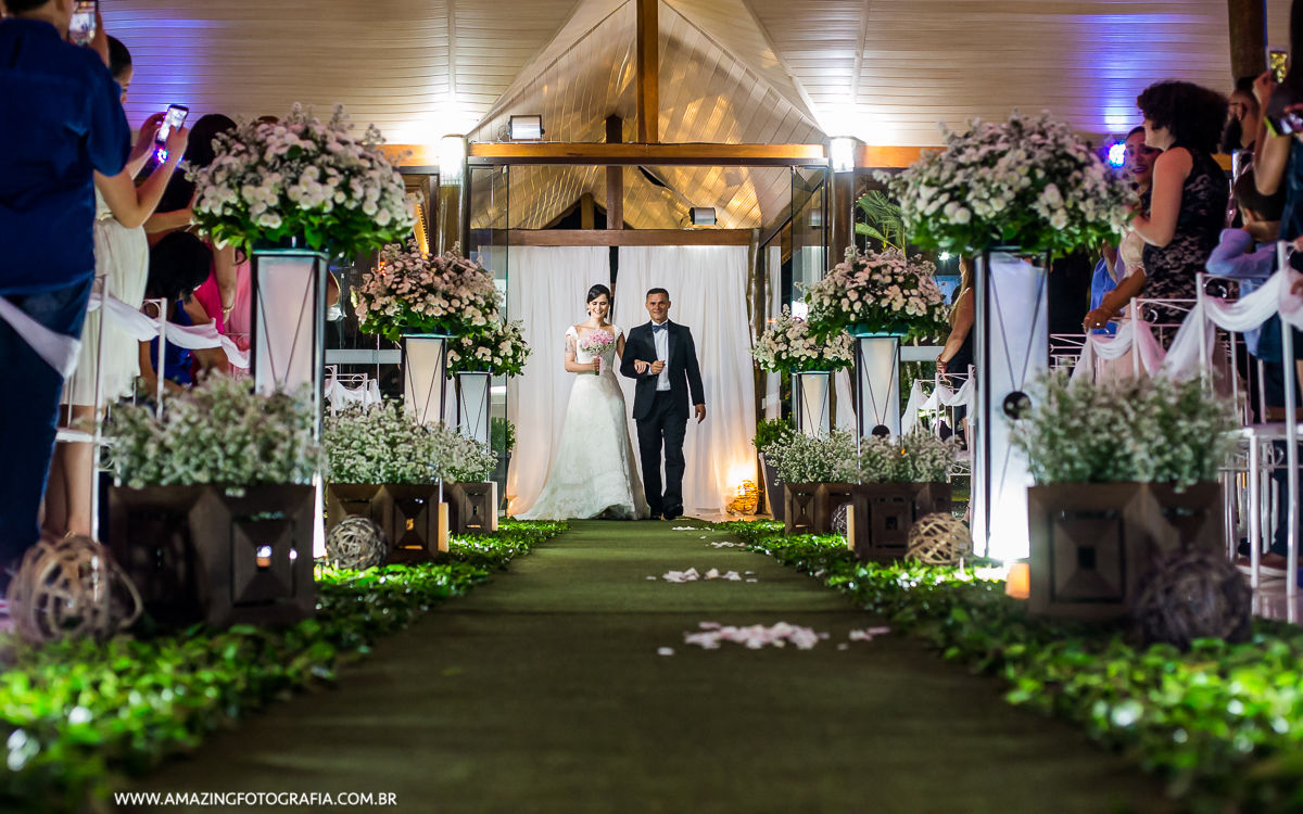 Fotografo de Casamento preparado para registrar o casamento emocionante e rustico no Sitio Mon Chale