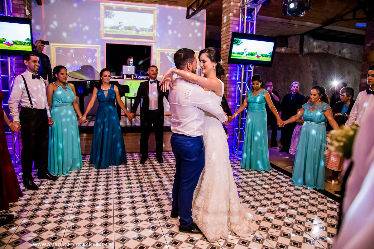 Valsa dos Noivos Marcela e Rafael no Sitio Mon Chale