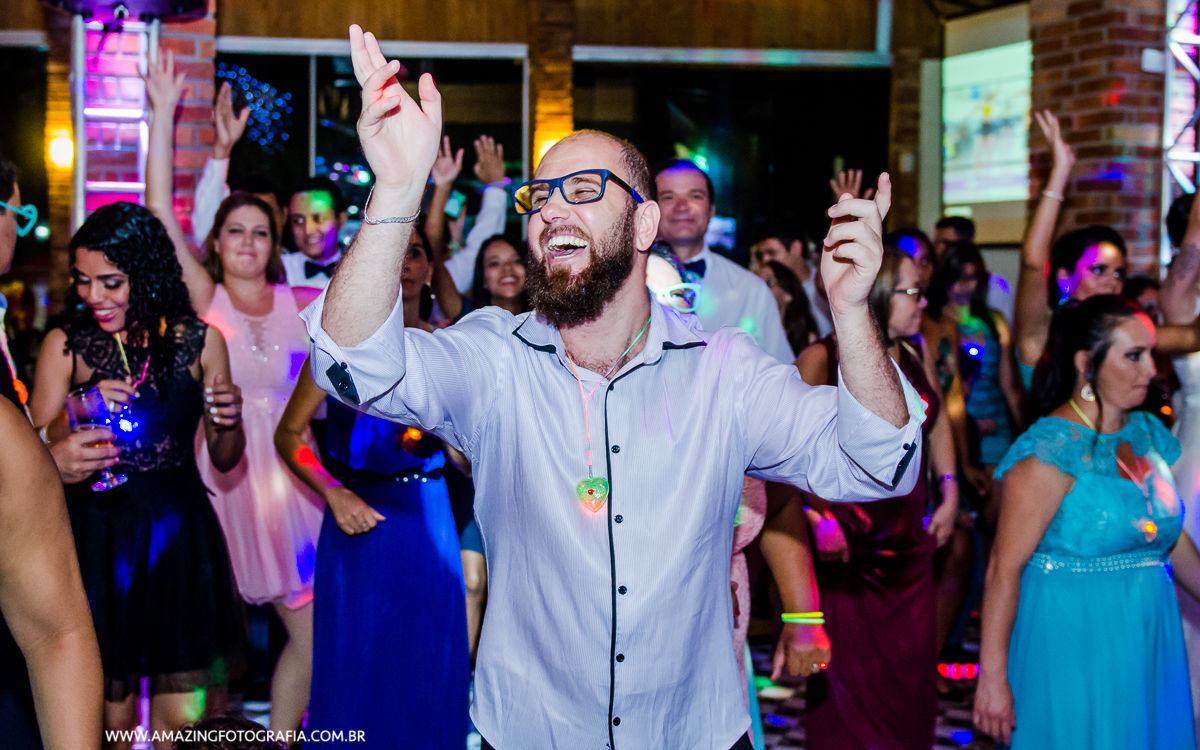 Dj Animado no sitio Mon Chale proporcionam otimos clicks da Amazing Fotografia