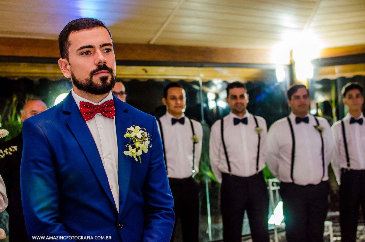 Fotografo de Casamento registrando a ansiedade do Noivo Rafael no Sitio Mon Chale