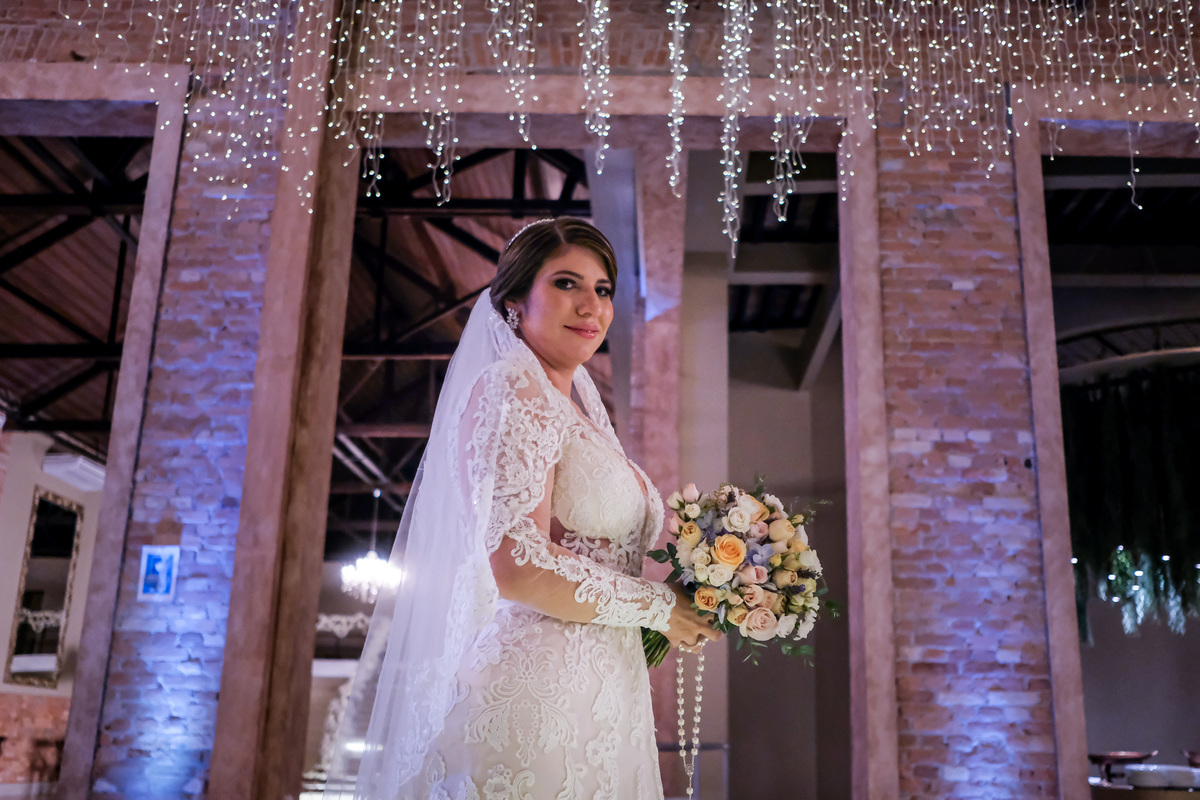 Casamento no Villaggio Europeo da Camila e do Rafael 