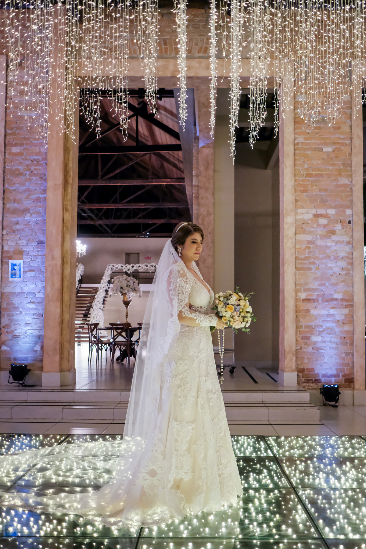 Casamento no Villaggio Europeo da Camila e do Rafael 