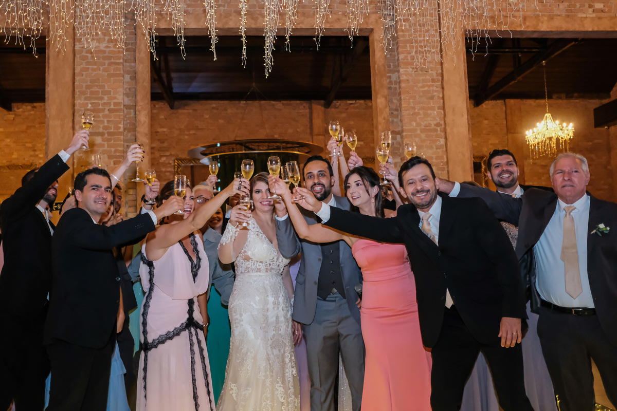 Casamento no Villaggio Europeo da Camila e do Rafael 