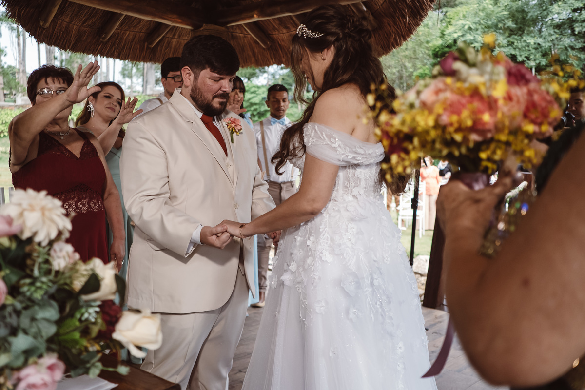 Casamento no Recanto dos Passaros em Hortolândia da Mariana e do Luciano