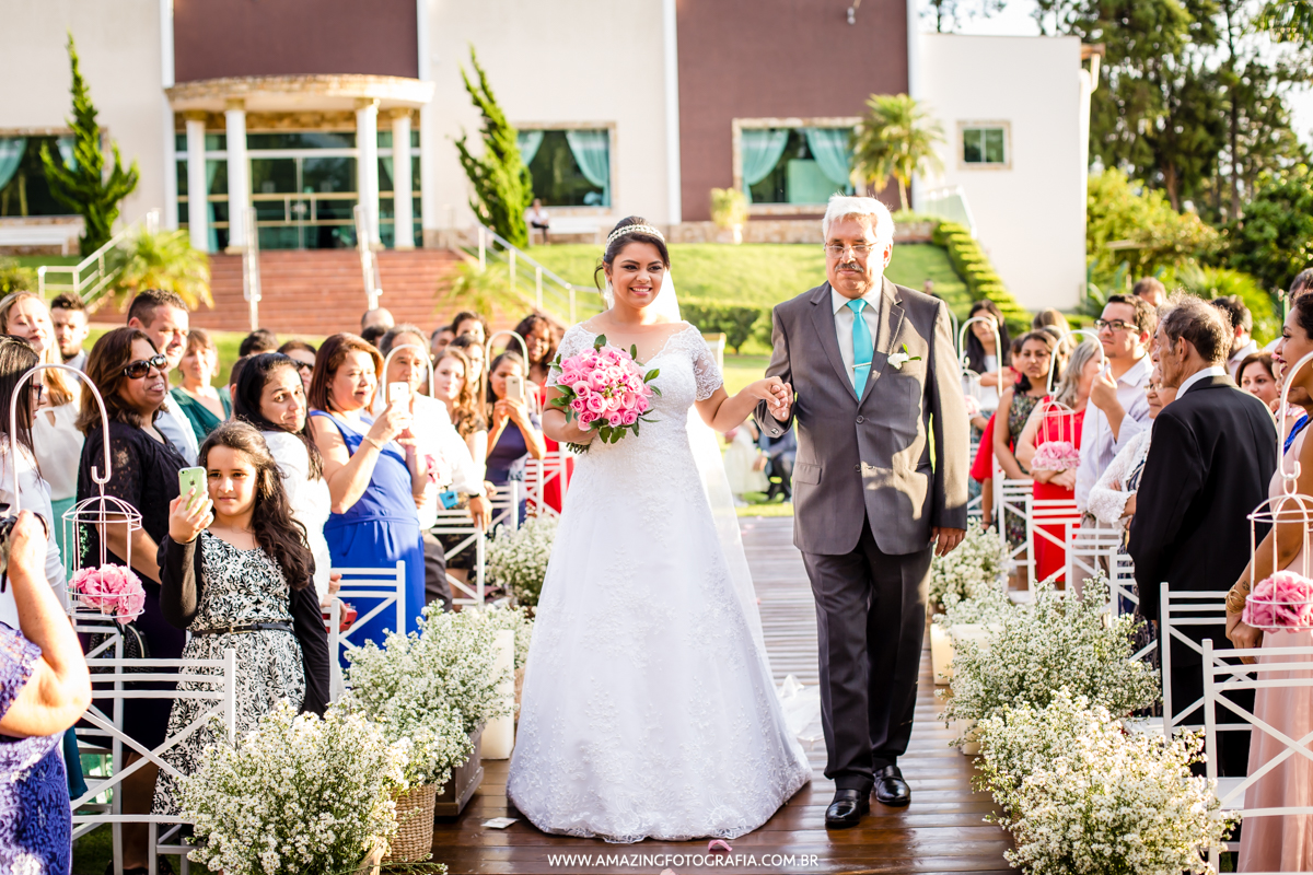 Marcha nupcial para a noiva Tais na chácara Torres