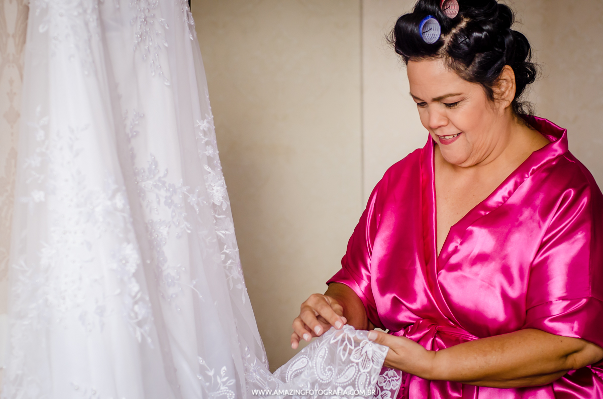Roupão da Mãe da Noiva no Casamento da Tais e Leandro