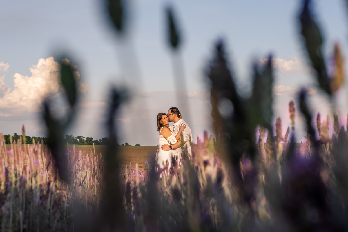 Ensaio Pre Wedding em Holambra da Milena e do Renato