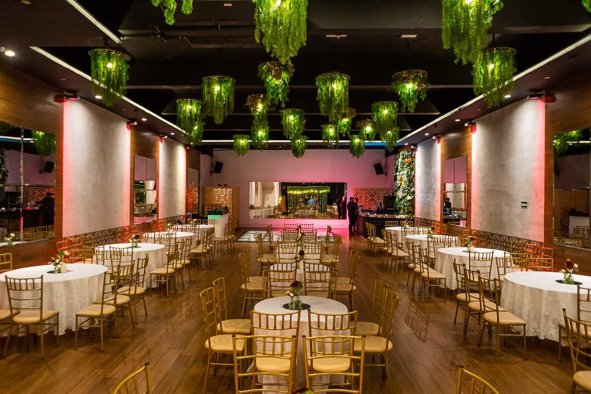 Casamento no Espaço Due Leoni da Debora e do Thiago