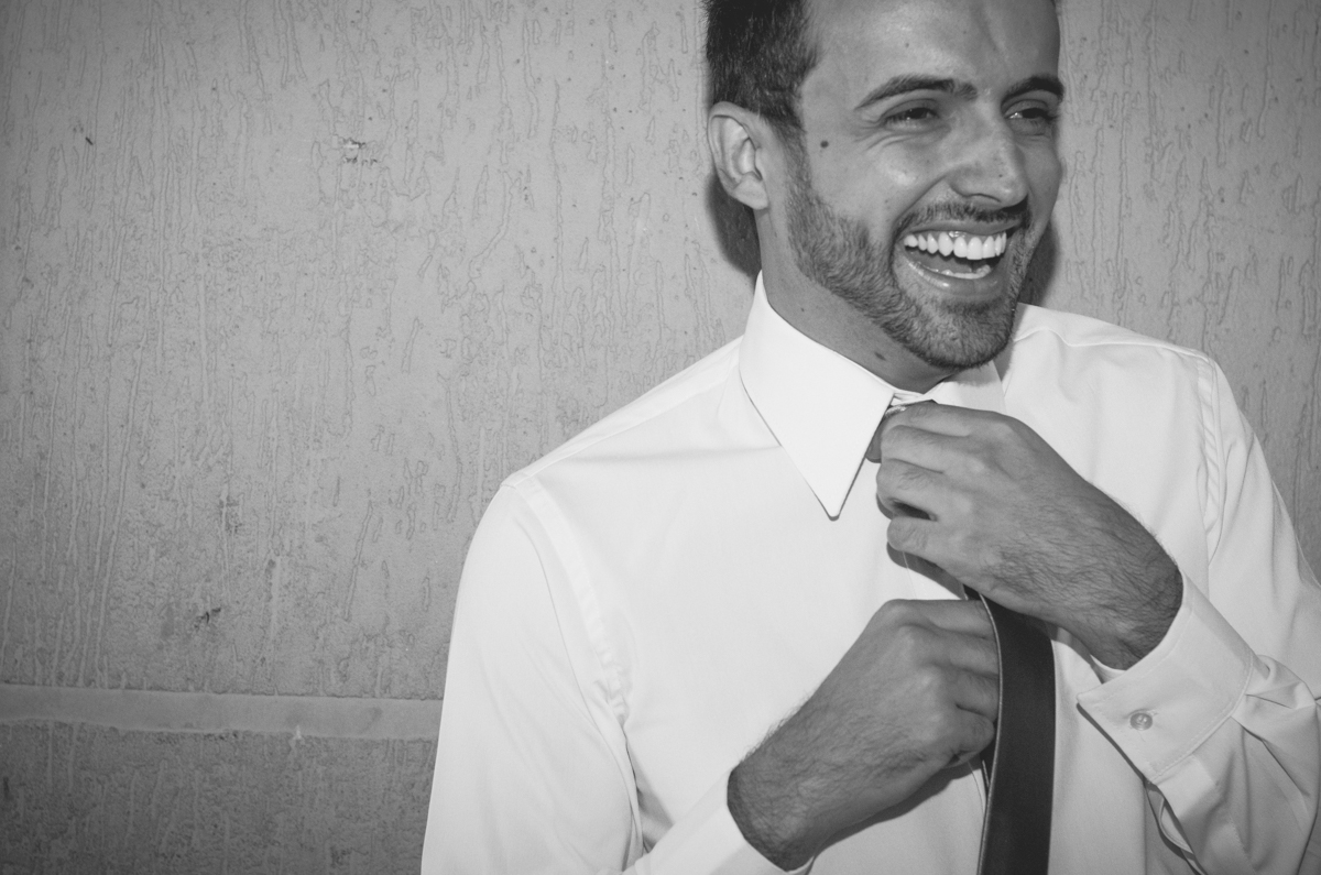 Gravata do noivo Tiago em Mairipora