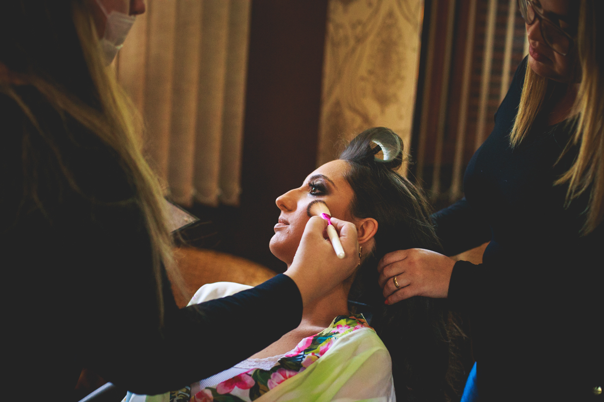 No Buffet Alpes Serrano tem a sala da Noiva para ela se arrumar