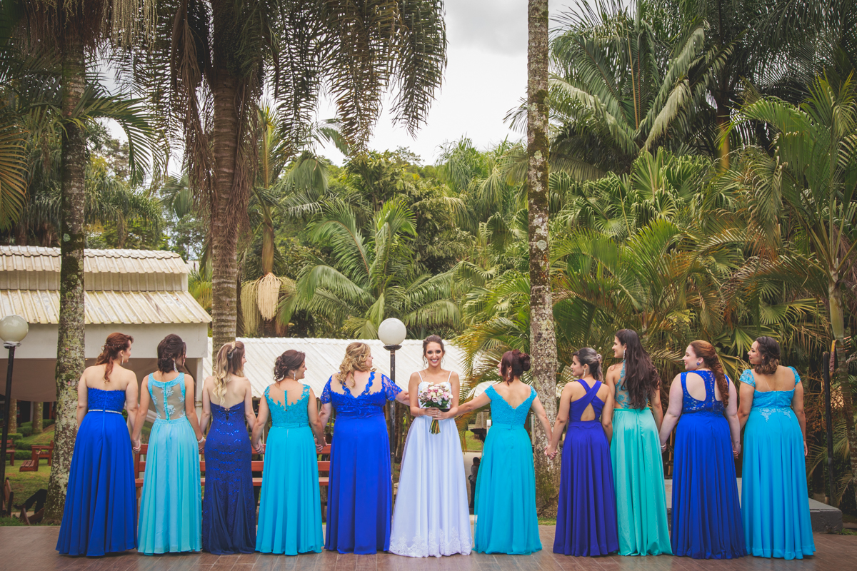Amazing Fotografia fazendo a foto das madrinhas no Buffet Alpe Serrano