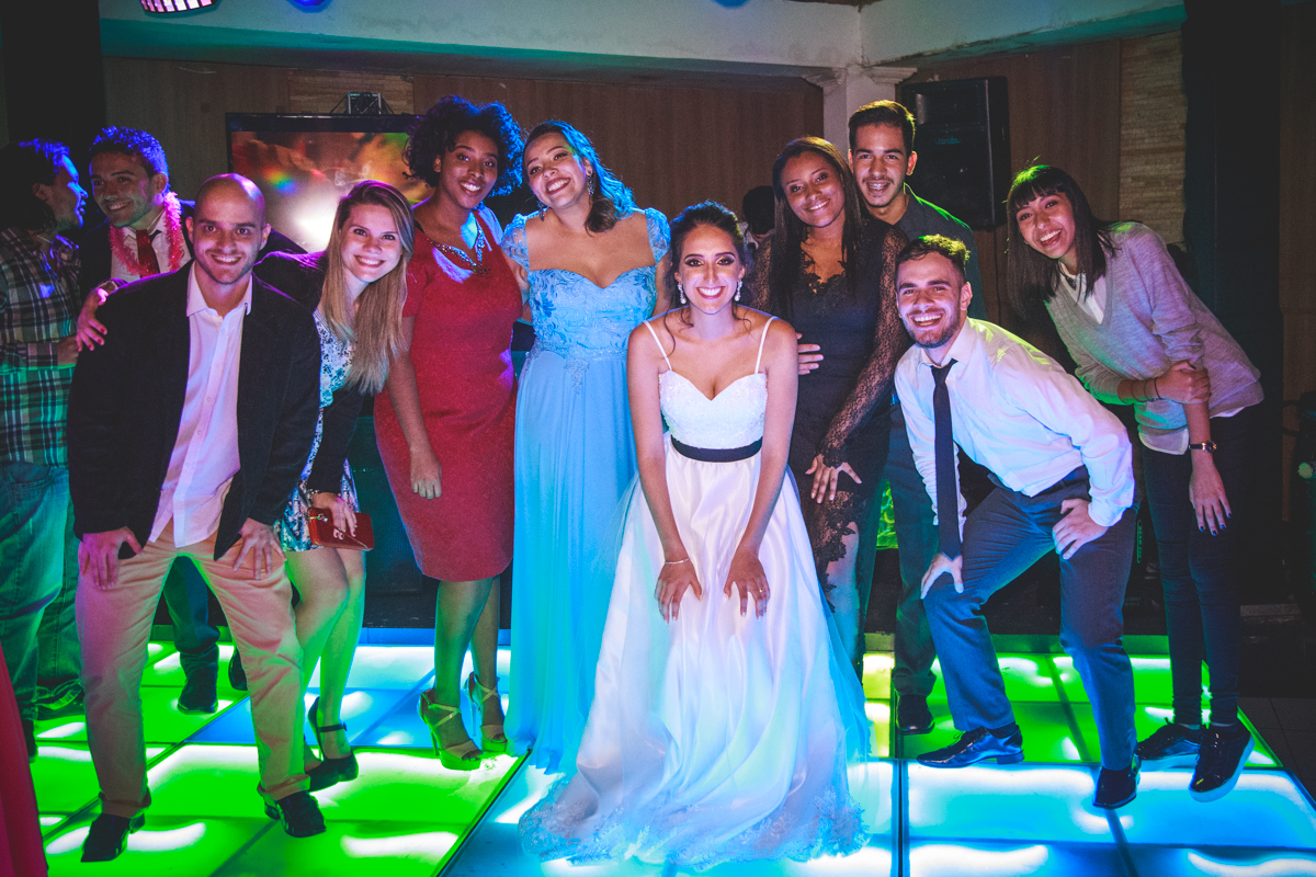 Fotos com as amigas no Buffet Alpes Serrano