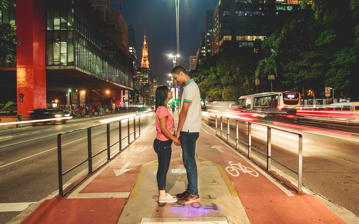 Pre wedding da Camila e Darlin na Avenida Paulista